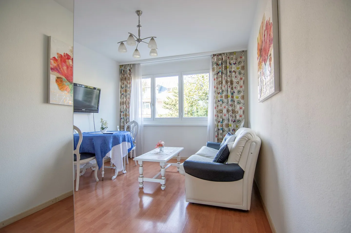 Bright Apartment with Balcony - Photo 1 of 10