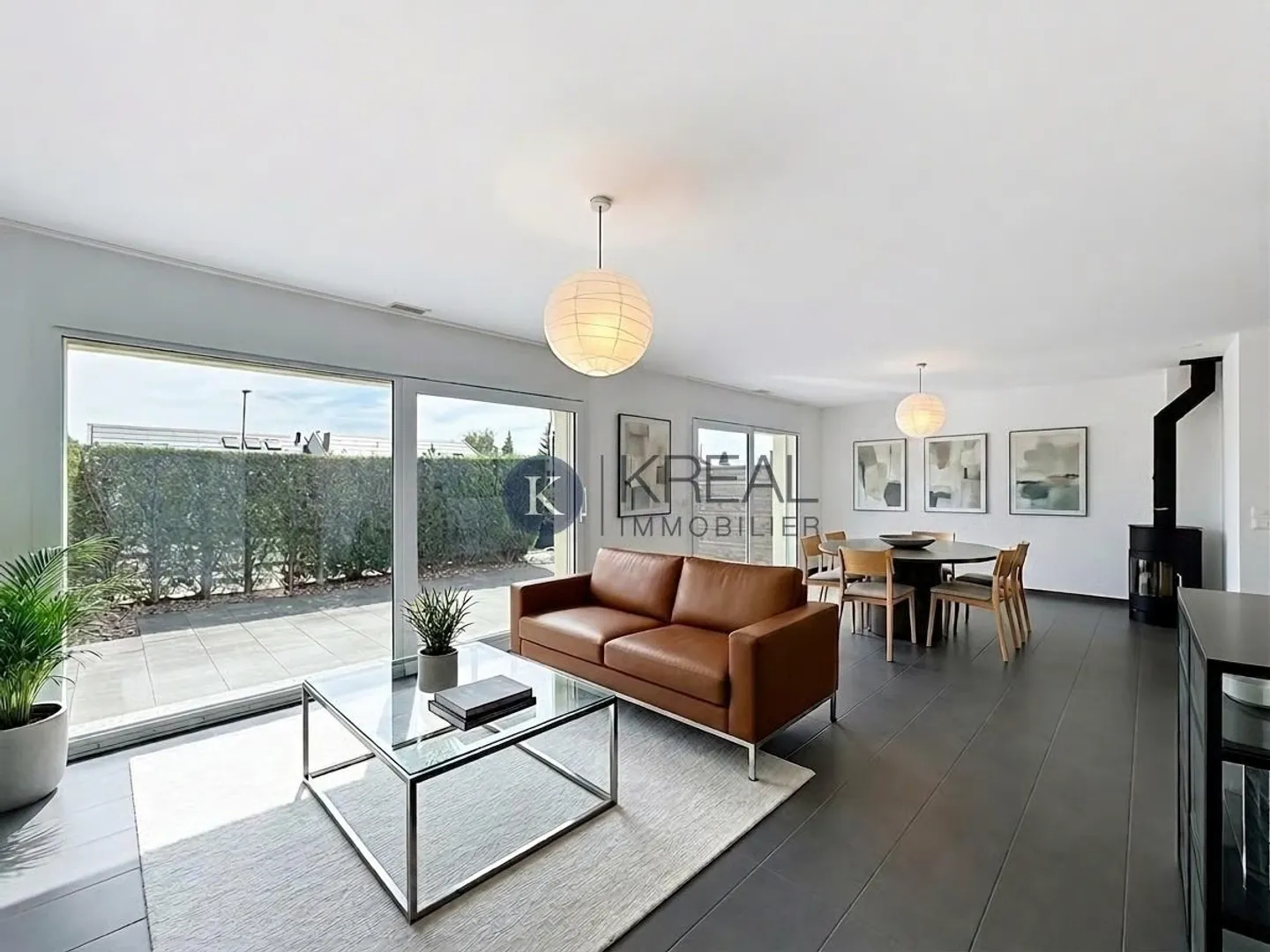 Moderne 4,5-Zimmer-Villa, hell und perfekt gepflegt - Foto 3 von 8