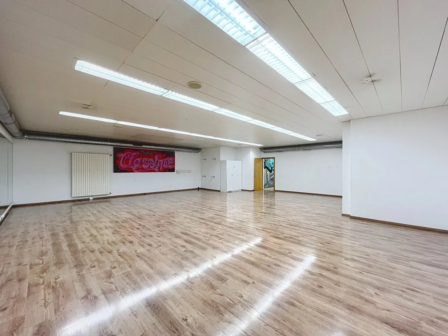 Spazio commerciale spazioso nel centro di Sierre - Foto 5 di 12