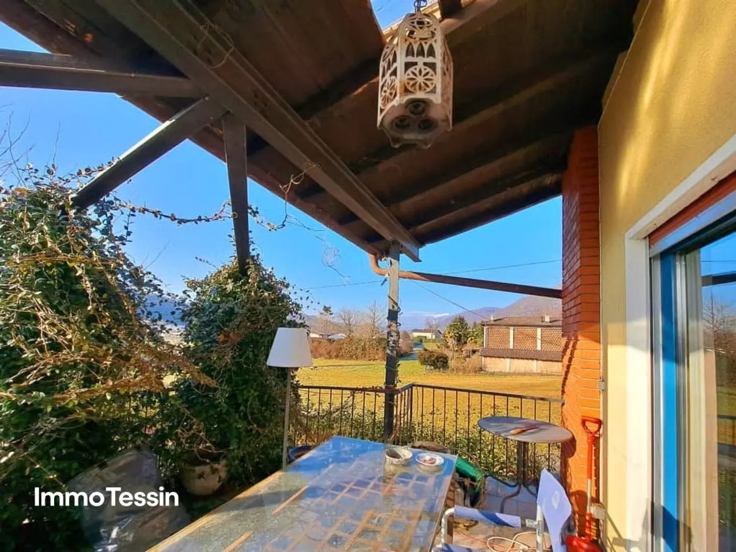 Villa exclusive avec grand jardin dans un emplacement privilégié entre le lac Majeur et le lac de Lugano - Photo 6 sur 13