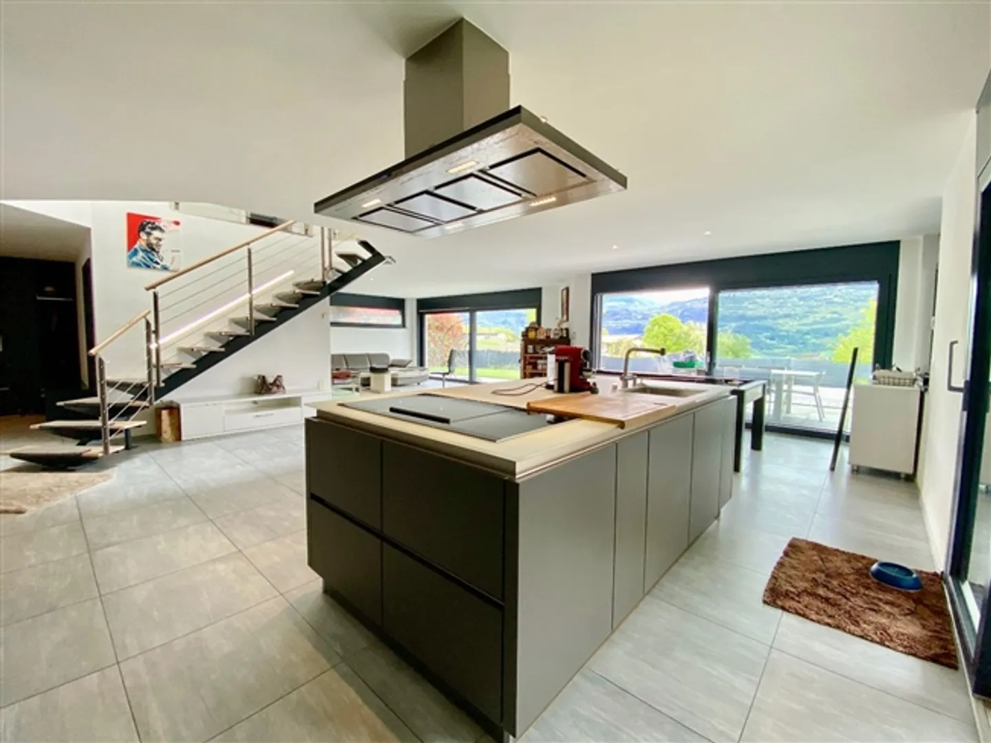 Contemporary architect-designed villa with exceptional views in Ormône (Savièse) - Photo 7 of 13