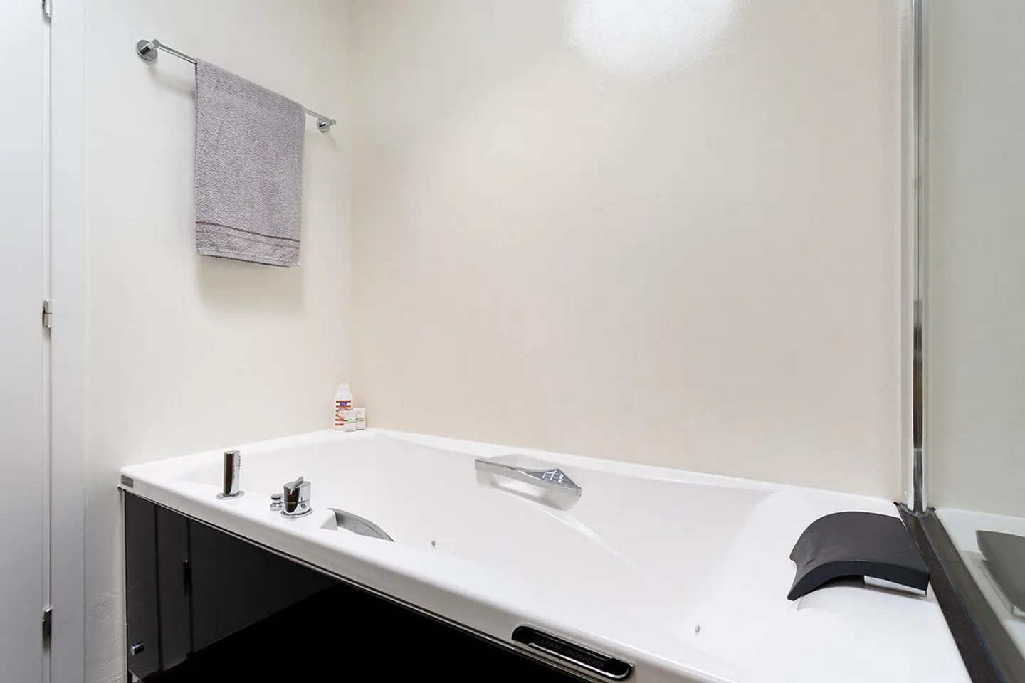 MODERN 3.5 ROOMS IN SEMENTINA - Photo 11 of 18