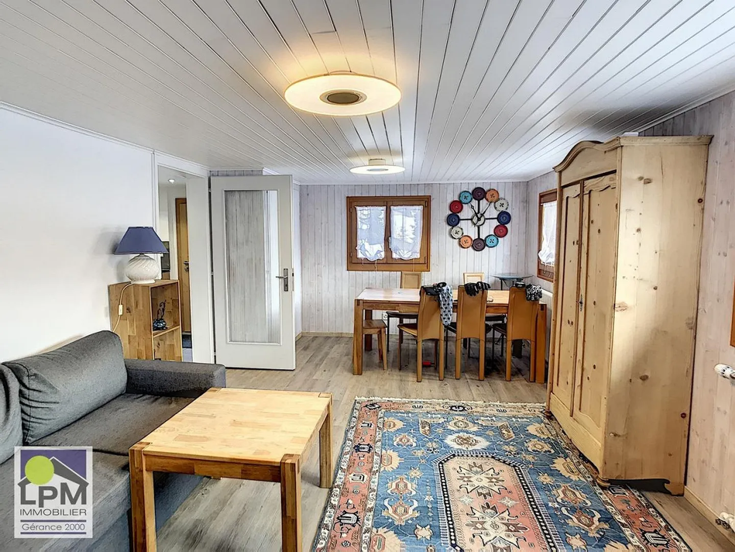 Chalet with character for rent year-round in secondary residence - Photo 4 of 8