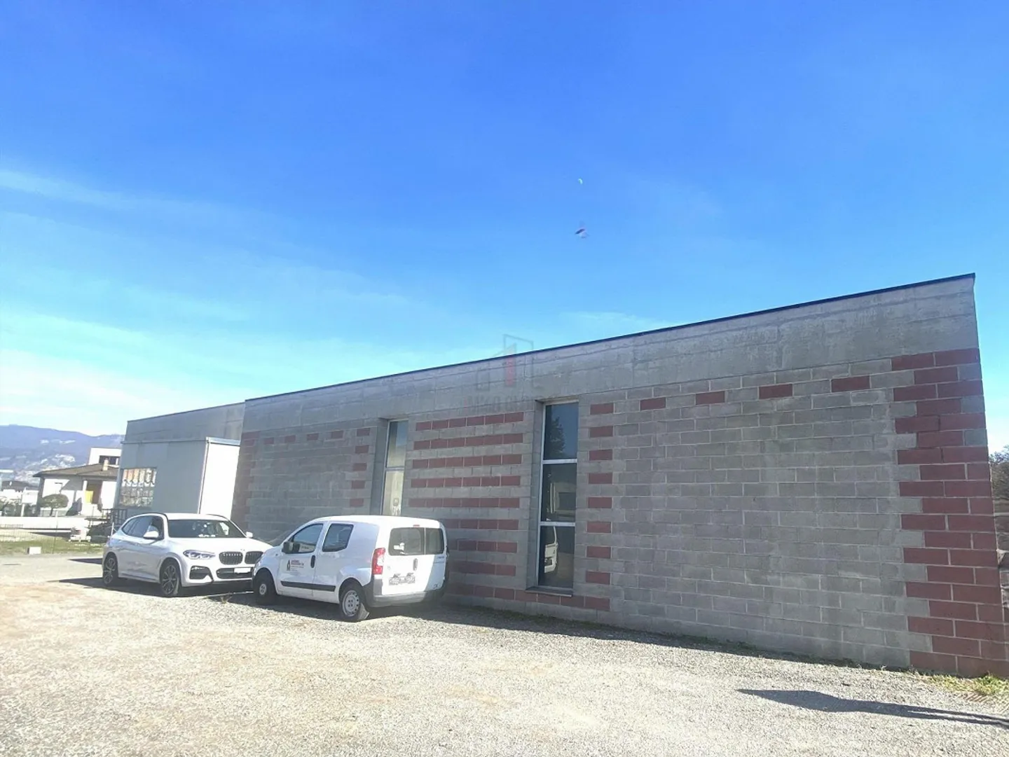 COMMERCIAL SPACE FOR RENT, LARGE VERSATILE SPACE + OFFICE - Photo 5 of 7