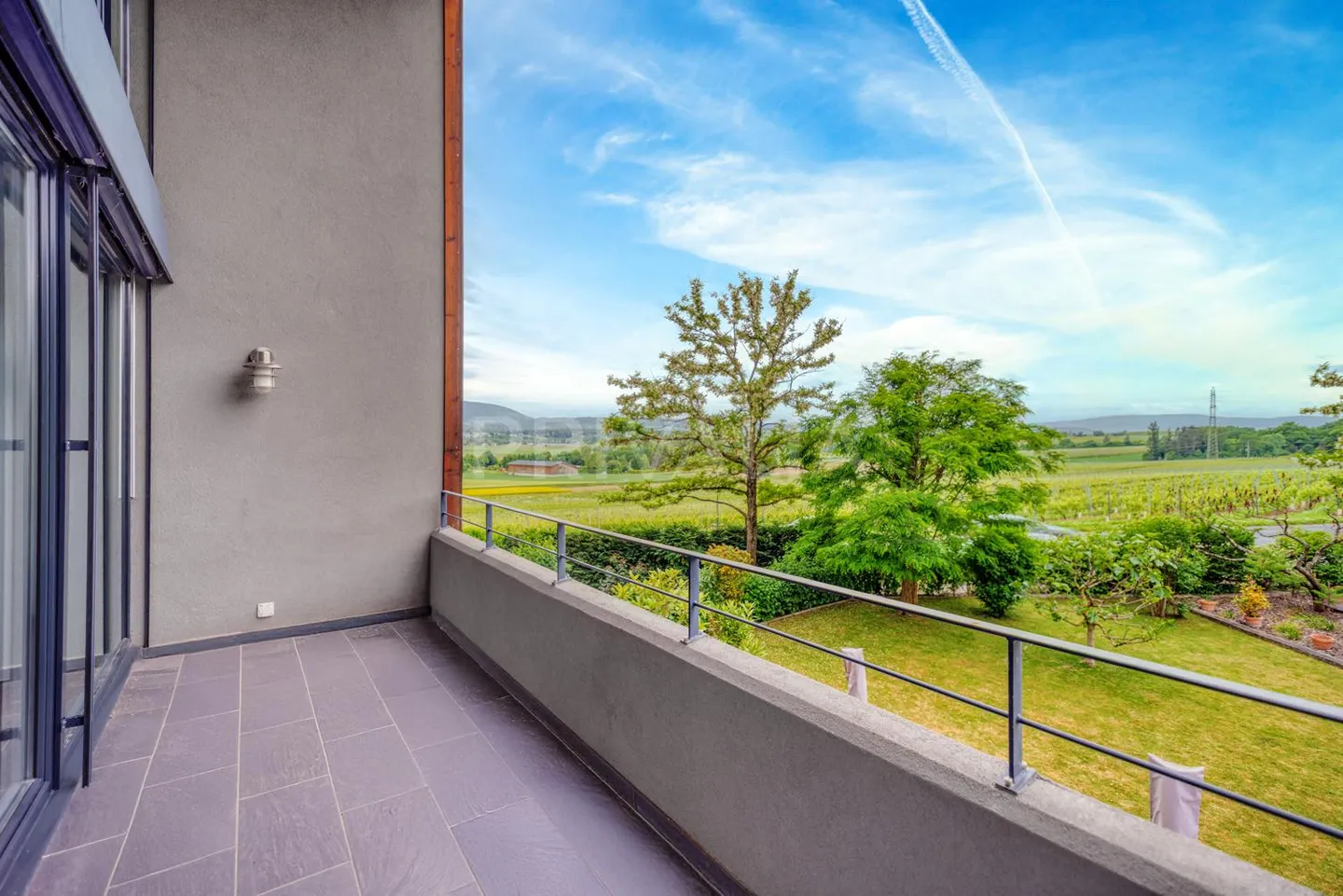 In esclusiva: Duplex luminoso di 143 m² con balcone a Sézenove - Foto 5 di 6