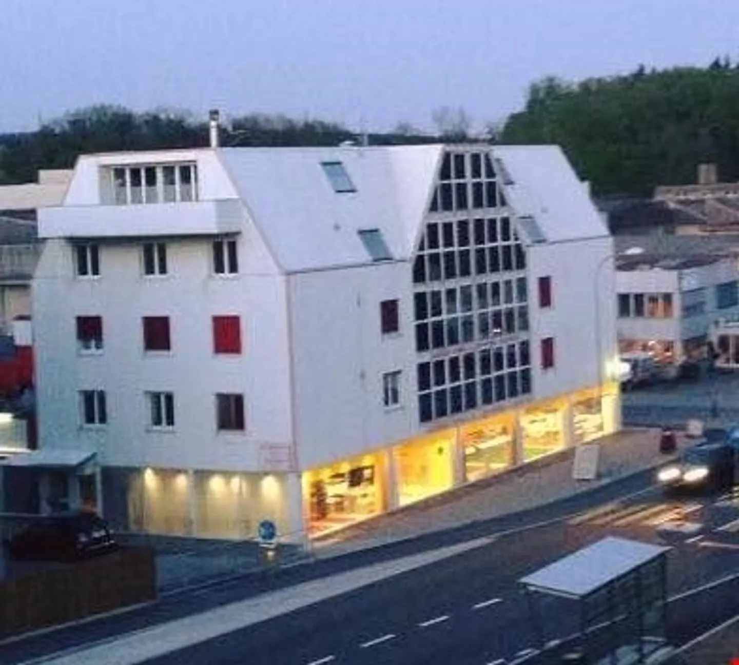 2 BIS 5  ZIMMER  WOHNUNGEN  + AUTO- GEWERBE - Foto 19 von 30