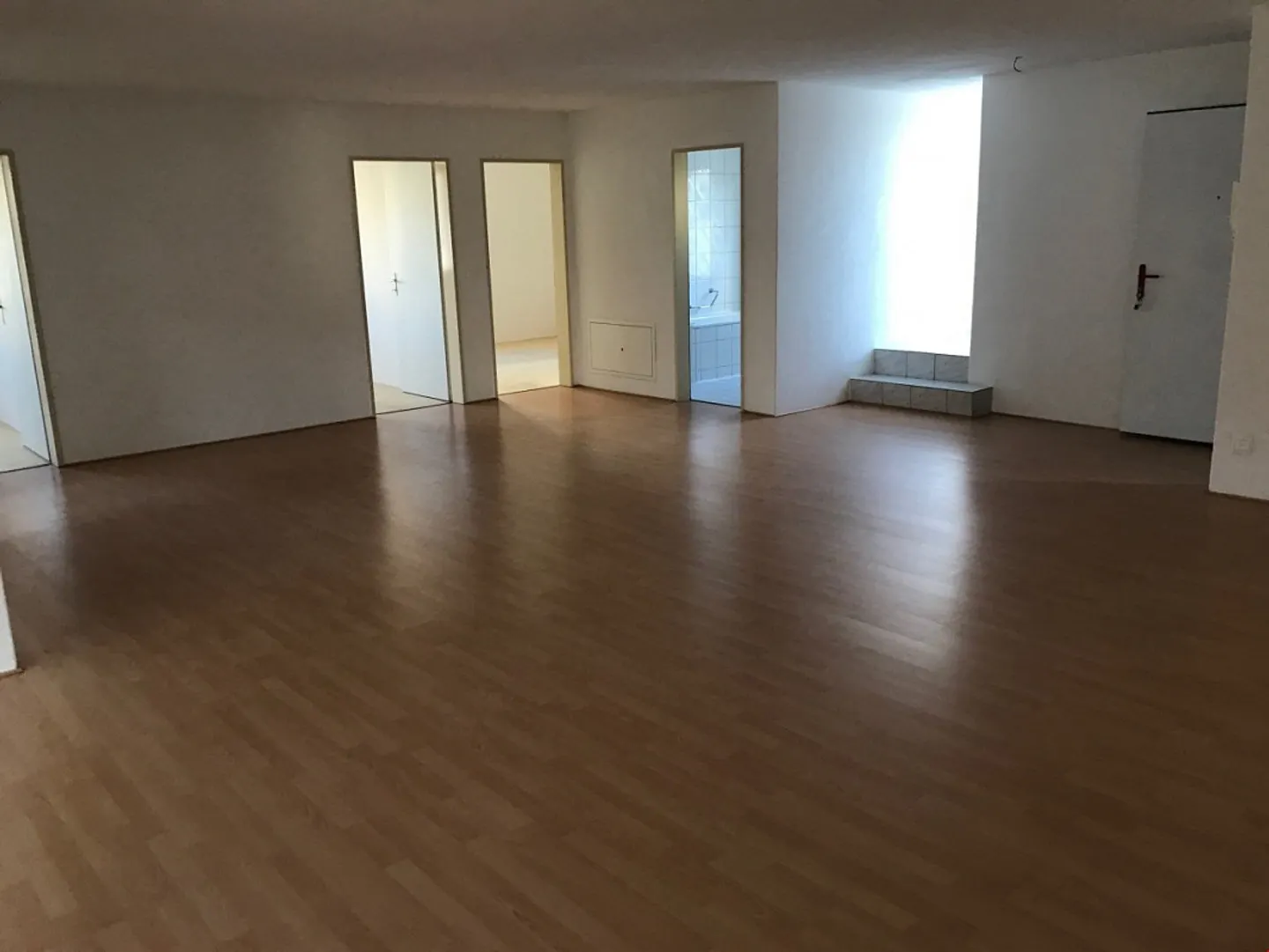 2 BIS 5  ZIMMER  WOHNUNGEN  + AUTO- GEWERBE - Foto 7 von 30
