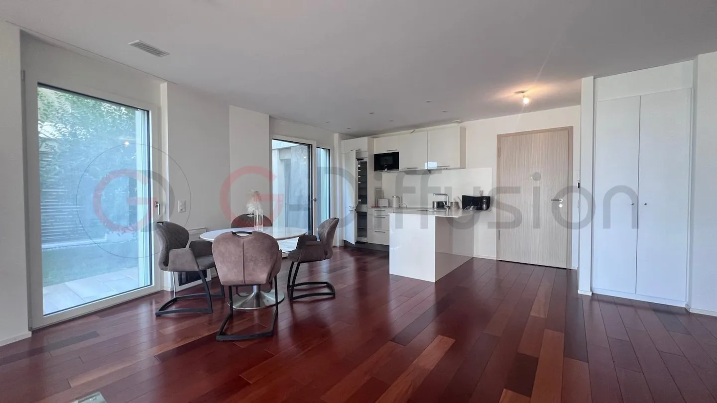 Furnished flat 4.5 room - Appartement meublé de 5.5 pièces à Lausanne - Foto 4 di 8