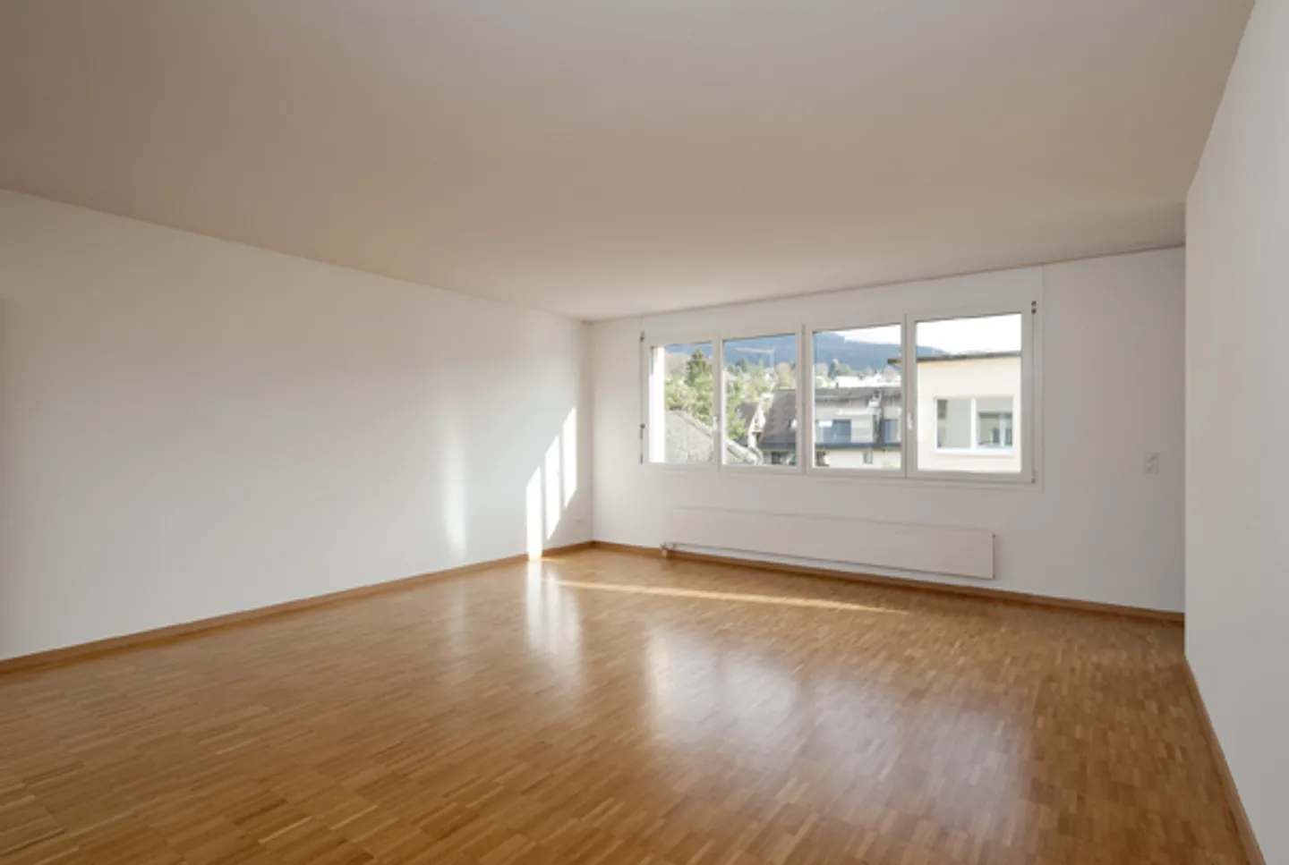 Helle, schöne Dachwohnung mit über 100 m2 - Foto 4 von 11