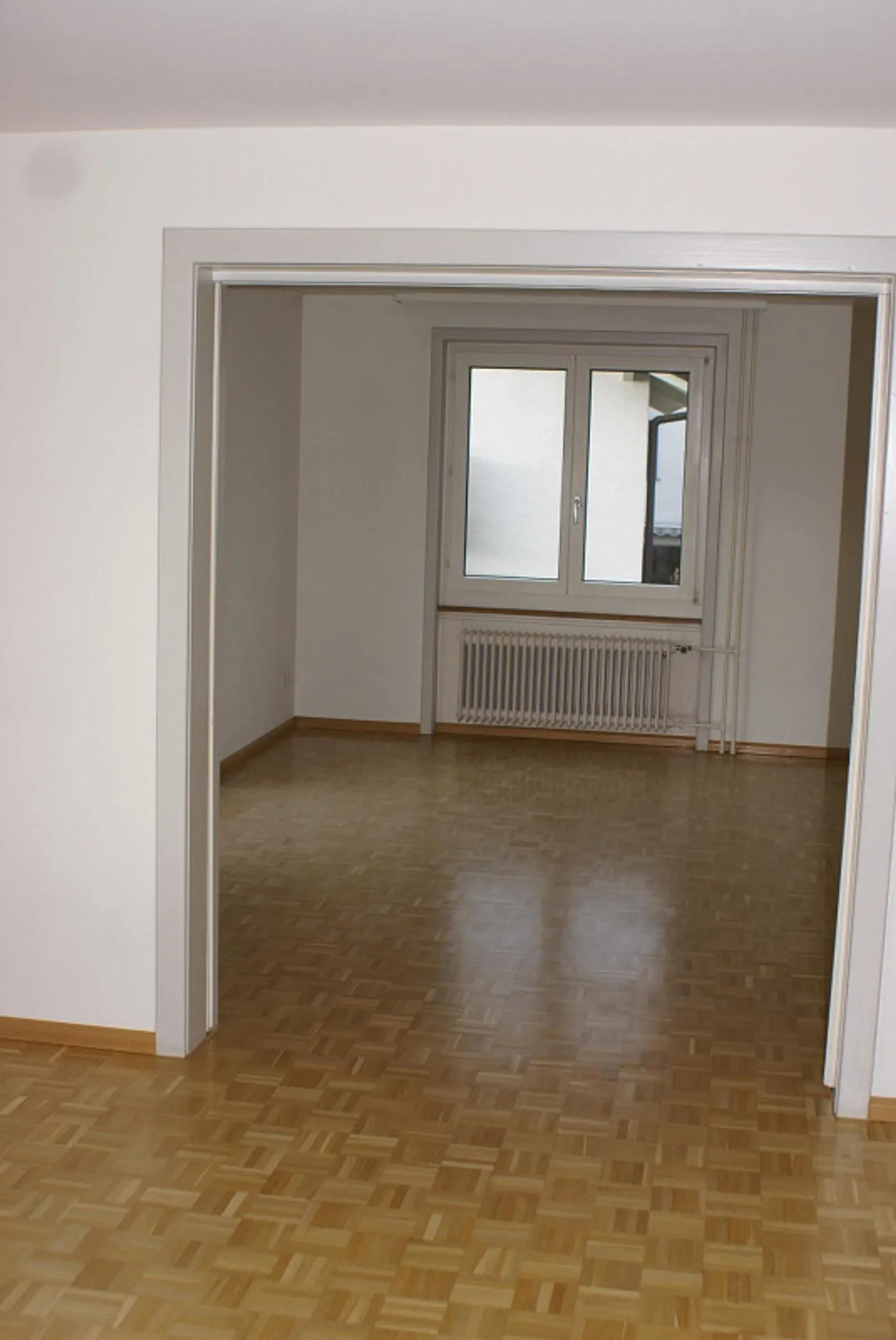 Helle 4-Zimmer-Wohnung in Murten - Foto 5 von 9