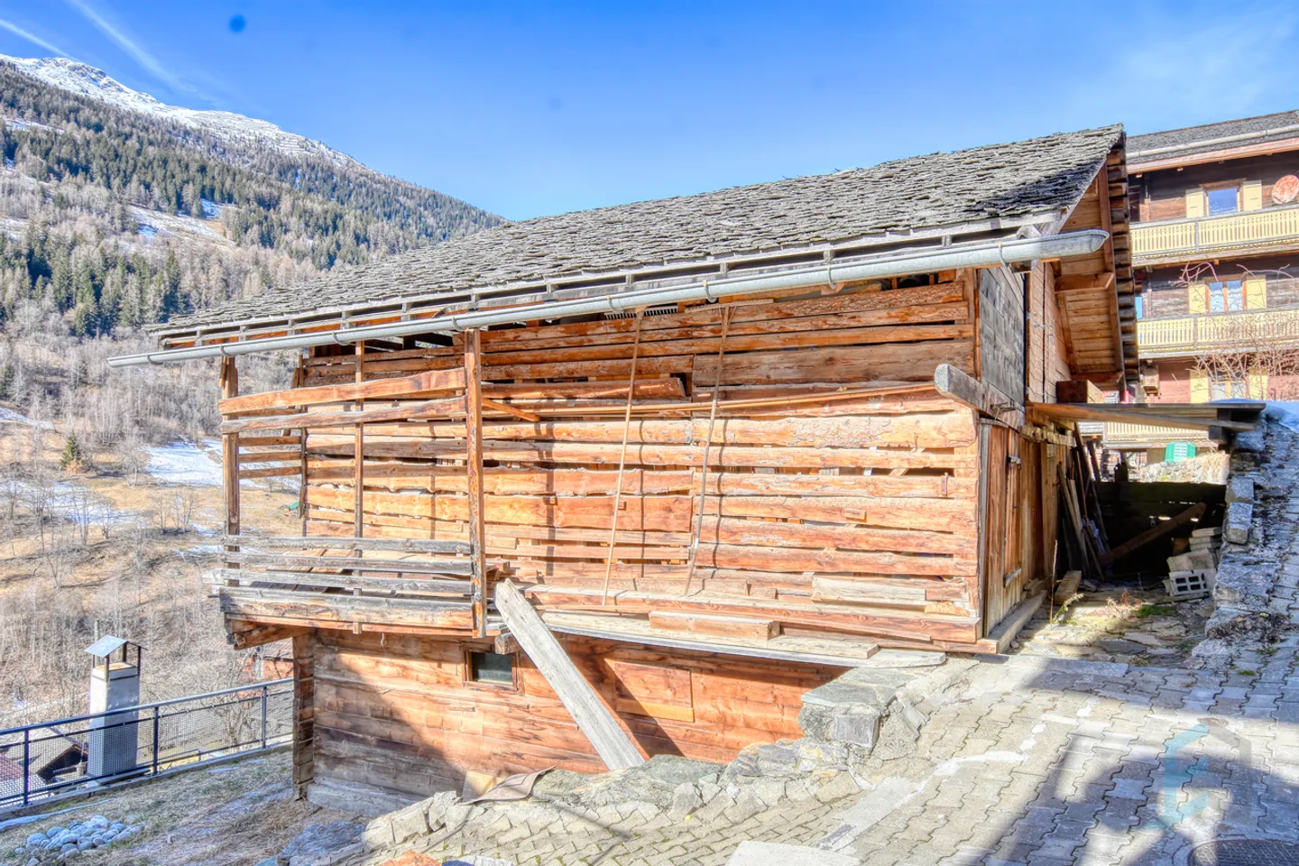 EXCLUSIVITY Barn to Renovate with Building Permit (R2 Authorized) - Photo 4 of 8