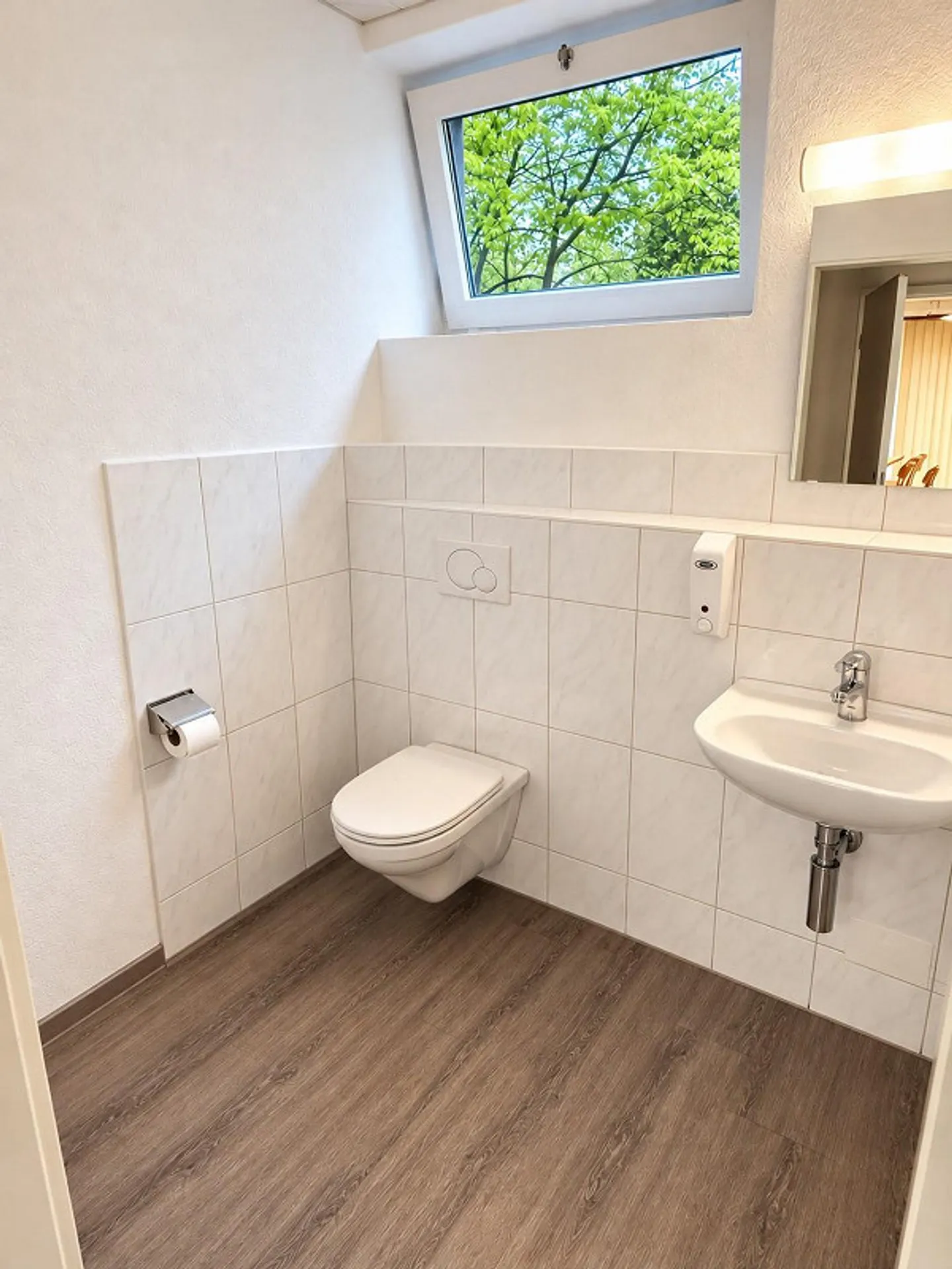 Vielseitiger Gewerberaum - Foto 7 von 7