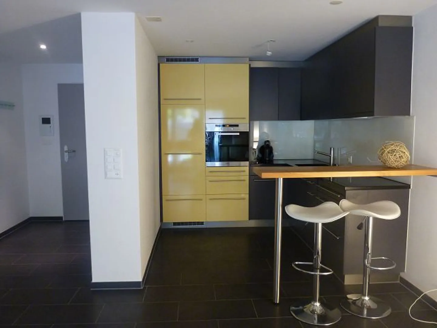 Moderno appartamento arredato di 2,5 locali con oasi benessere a Schindellegi - Foto 2 di 13