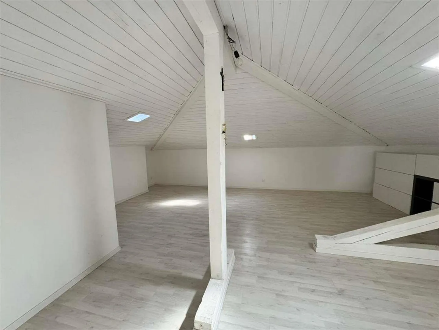 Ref. 2681 Dachboden zur Miete - zur Lagerung / Lagerhaus - Foto 3 von 8