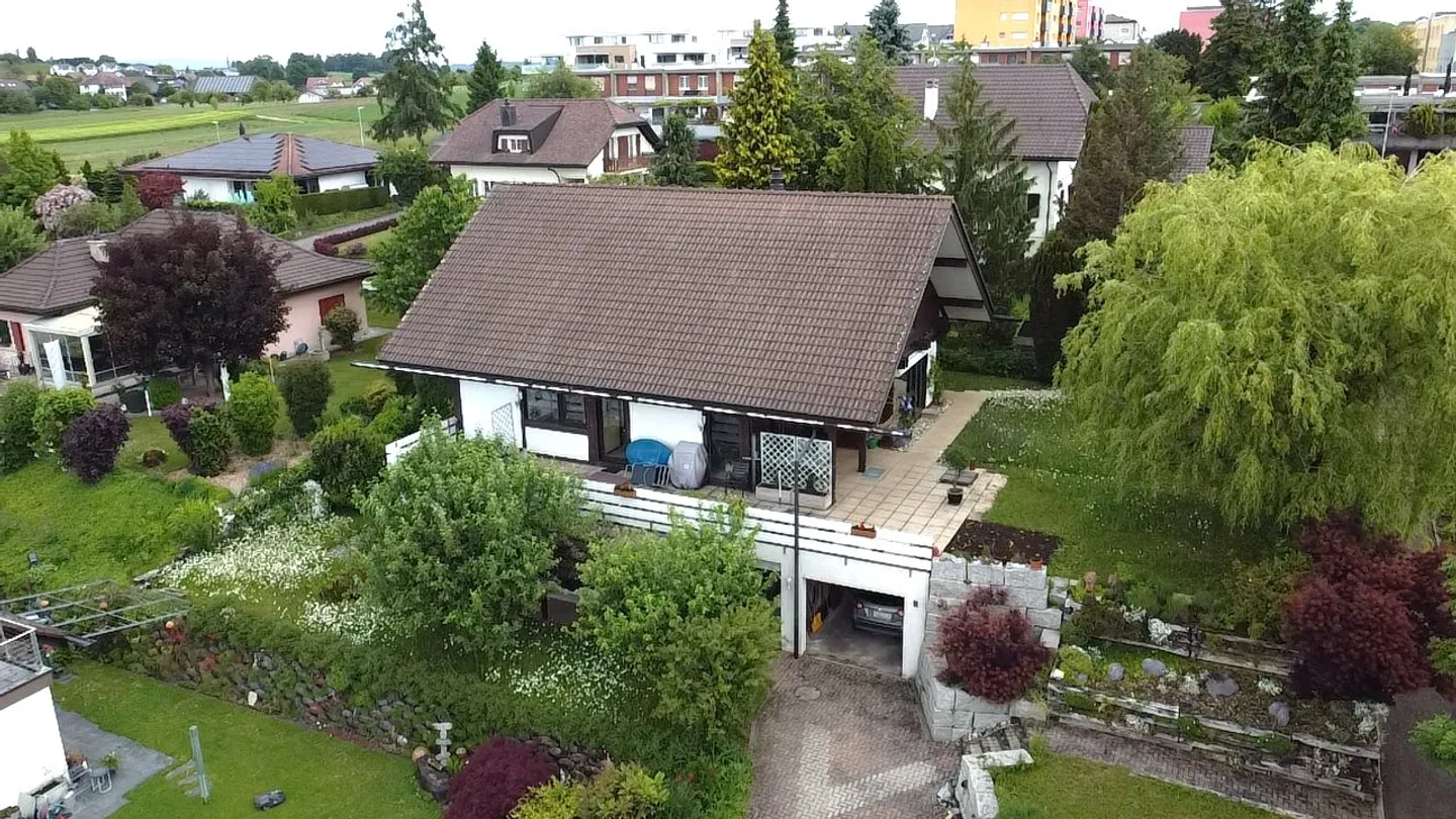 Charmante maison de 8 pièces - Photo 7 sur 7