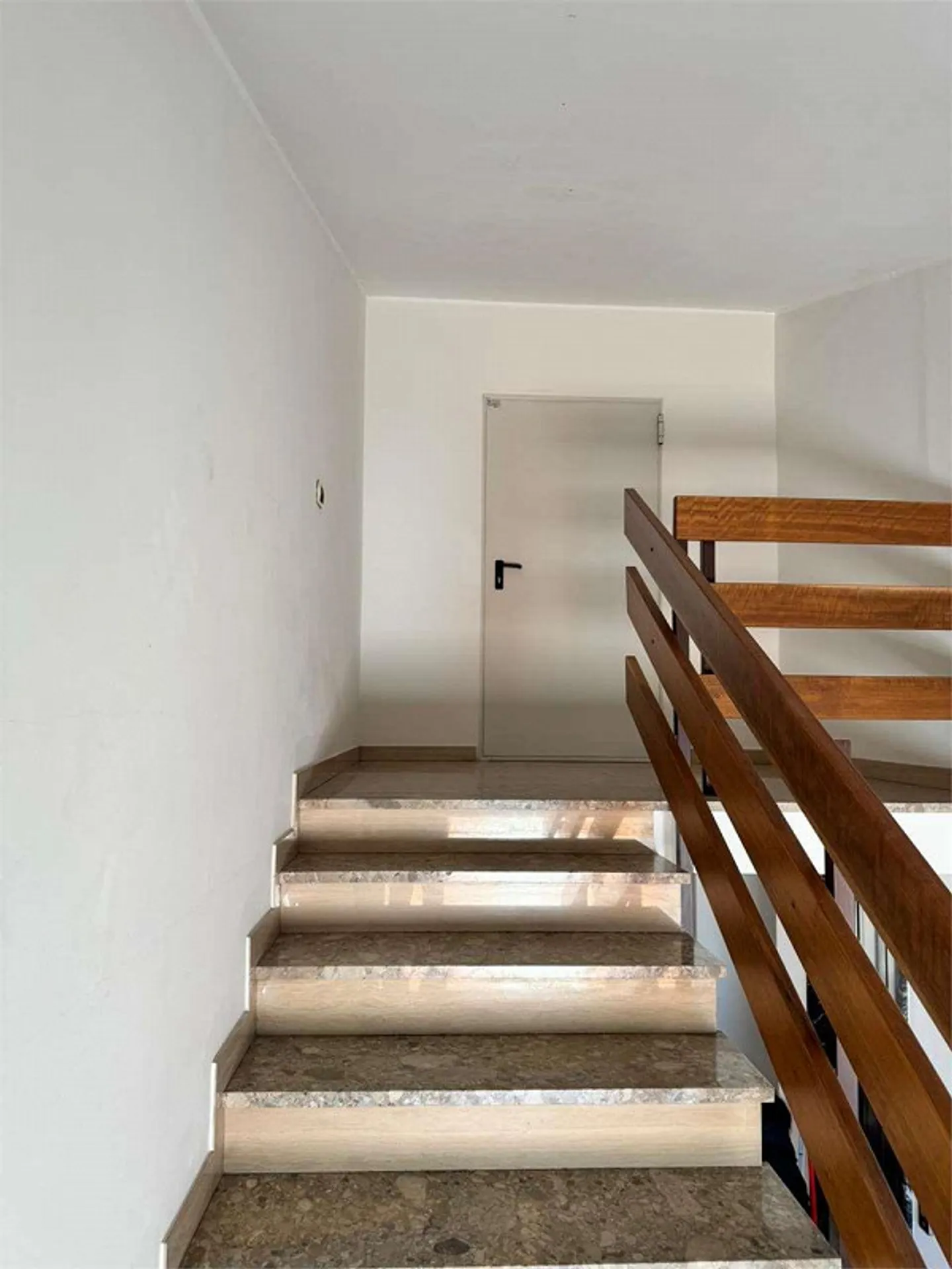 Ref. 2681 Dachboden zur Miete - zur Lagerung / Lagerhaus - Foto 5 von 8