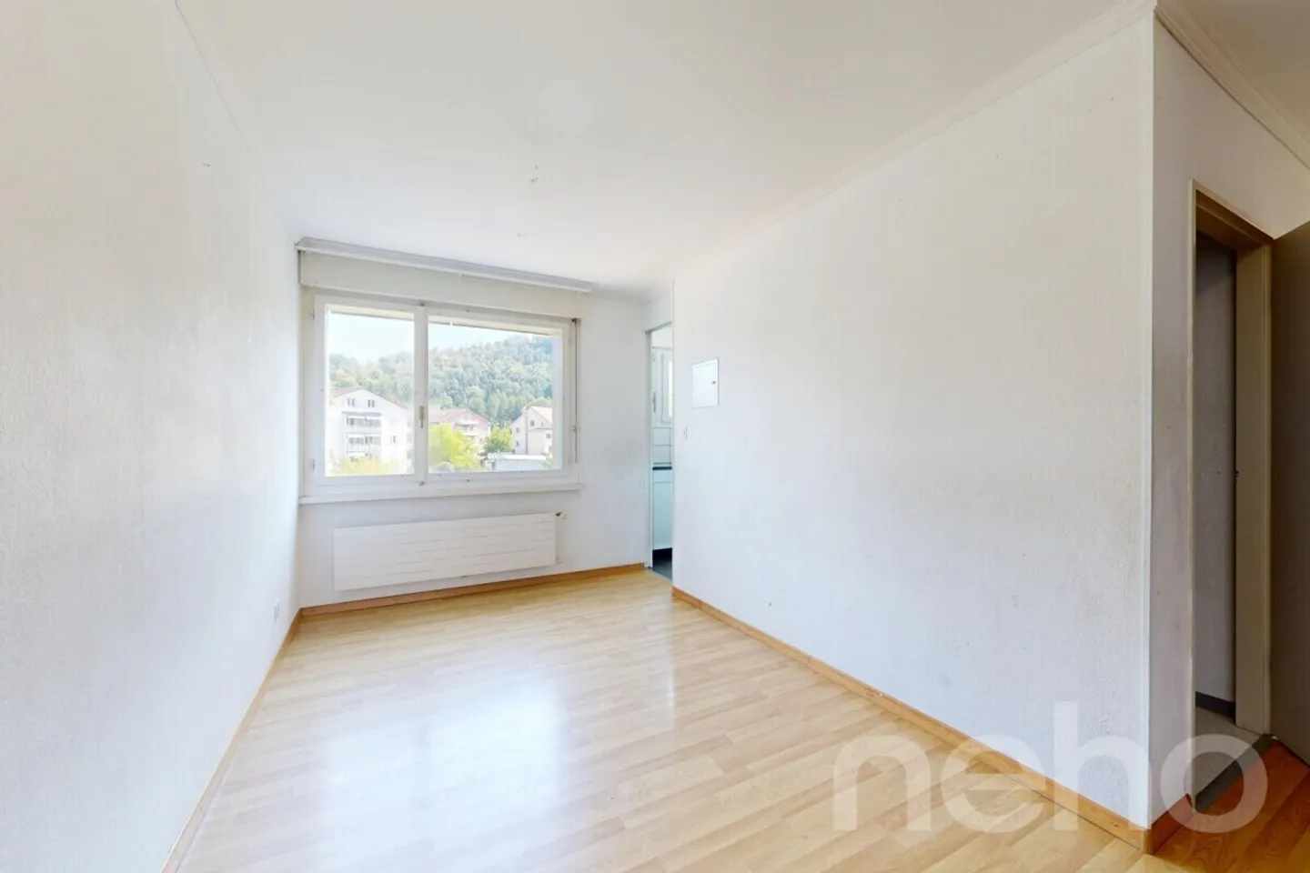 Appartamento 4.5 stanze con grande potenziale in una posizione tranquilla - Foto 7 di 12