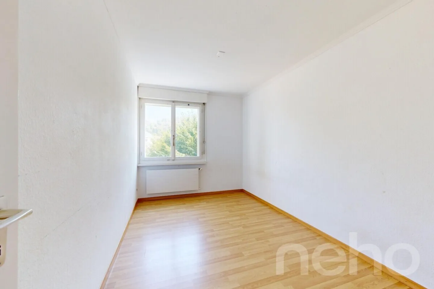 Appartamento 4.5 stanze con grande potenziale in una posizione tranquilla - Foto 10 di 12