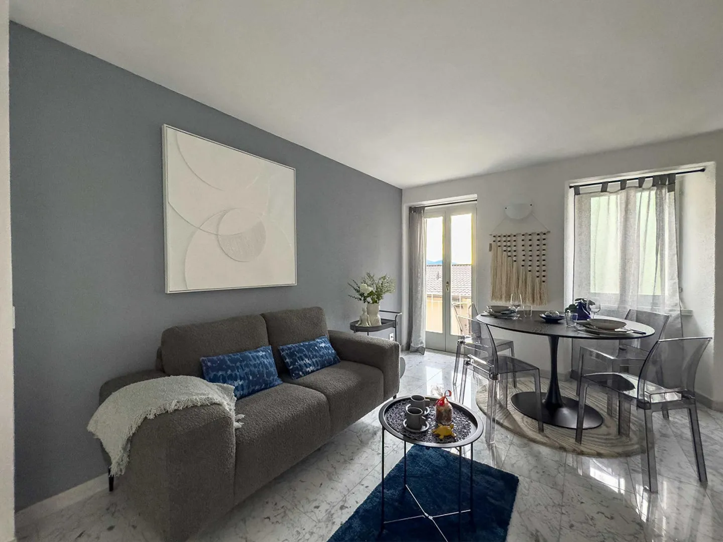 Furnished 2.5 rooms in Aldesago ideal also for non-residents - Photo 3 of 13