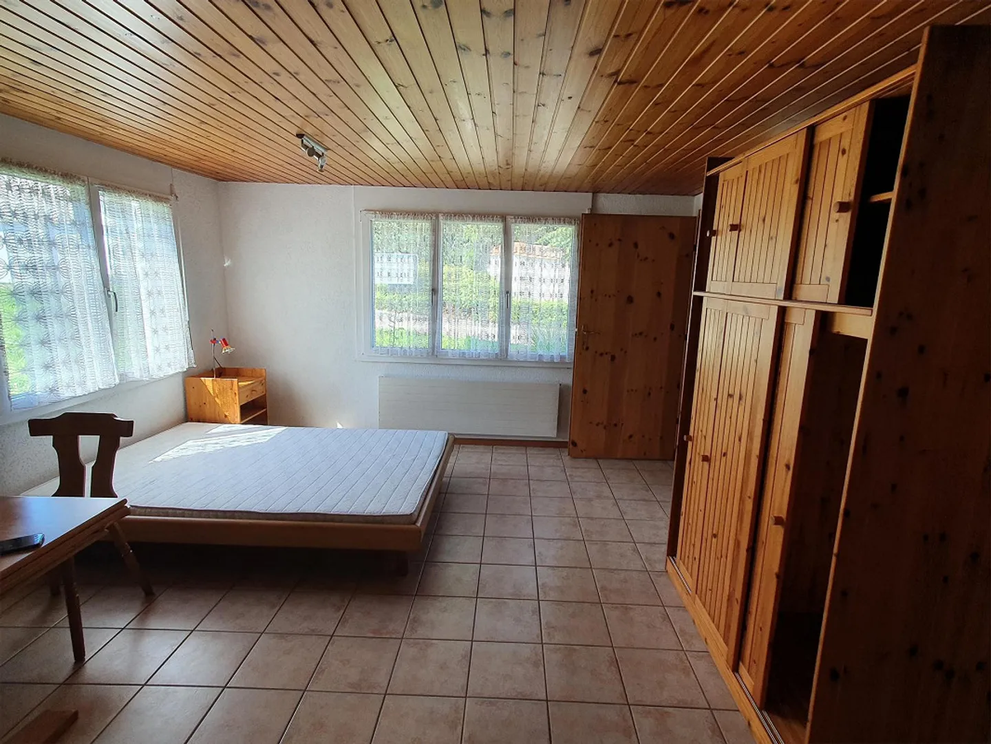 Studio 1 1/2 pièces dans maison individuelle - meublé - Photo 1 sur 10