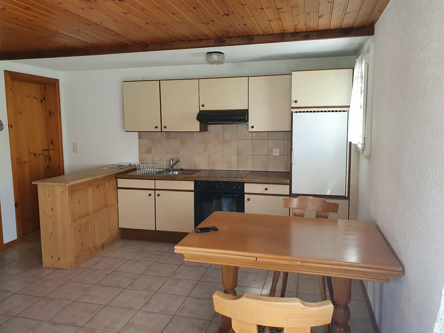 Studio 1 1/2 pièces dans maison individuelle - meublé - Photo 3 sur 10