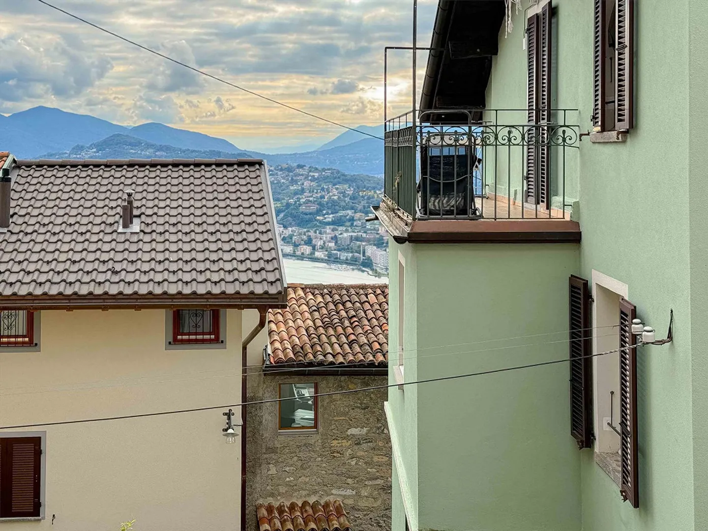 Furnished 2.5 rooms in Aldesago ideal also for non-residents - Photo 10 of 13