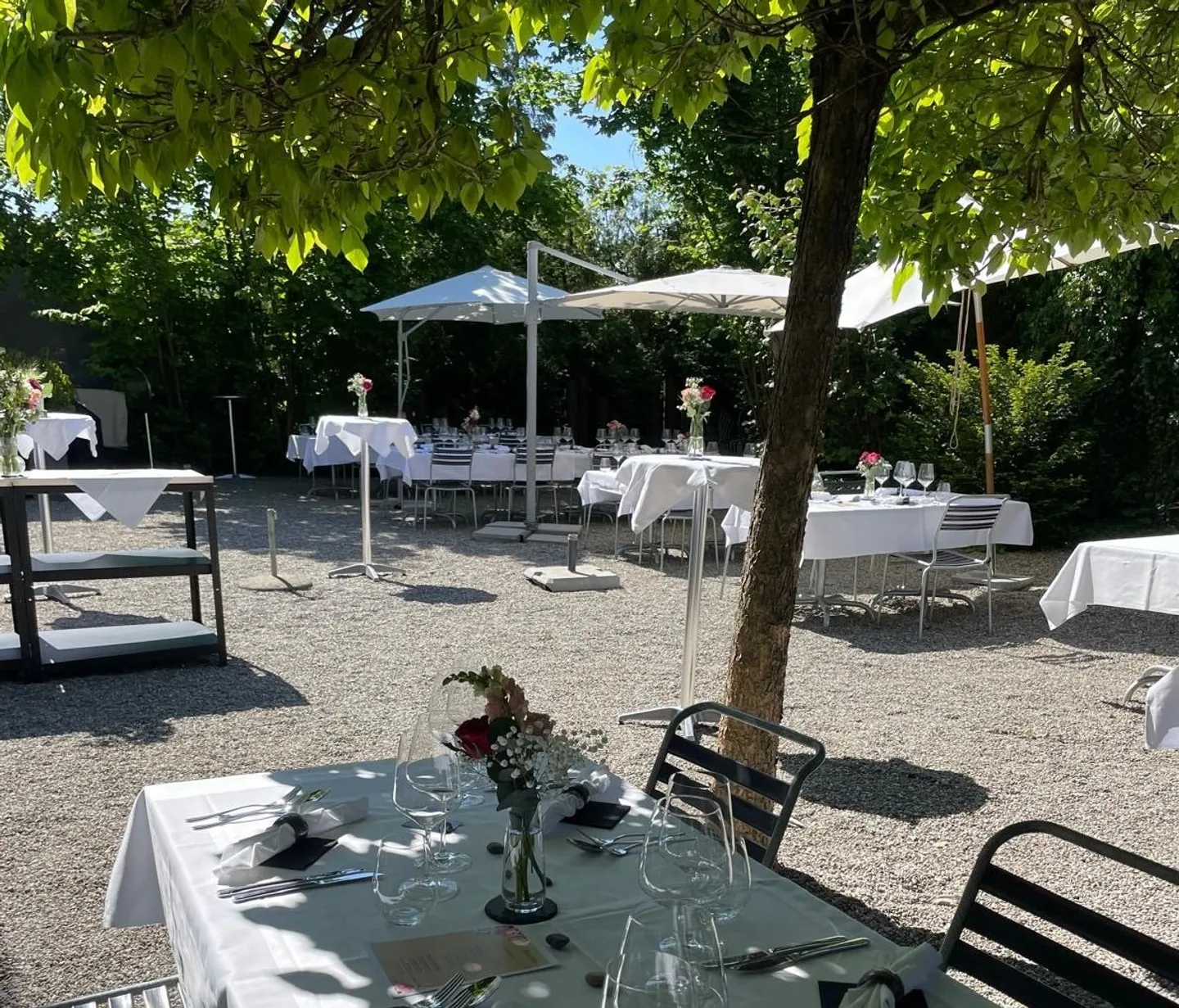 Edificio residenziale e commerciale storico con molteplici opportunità - Foto 2 di 21