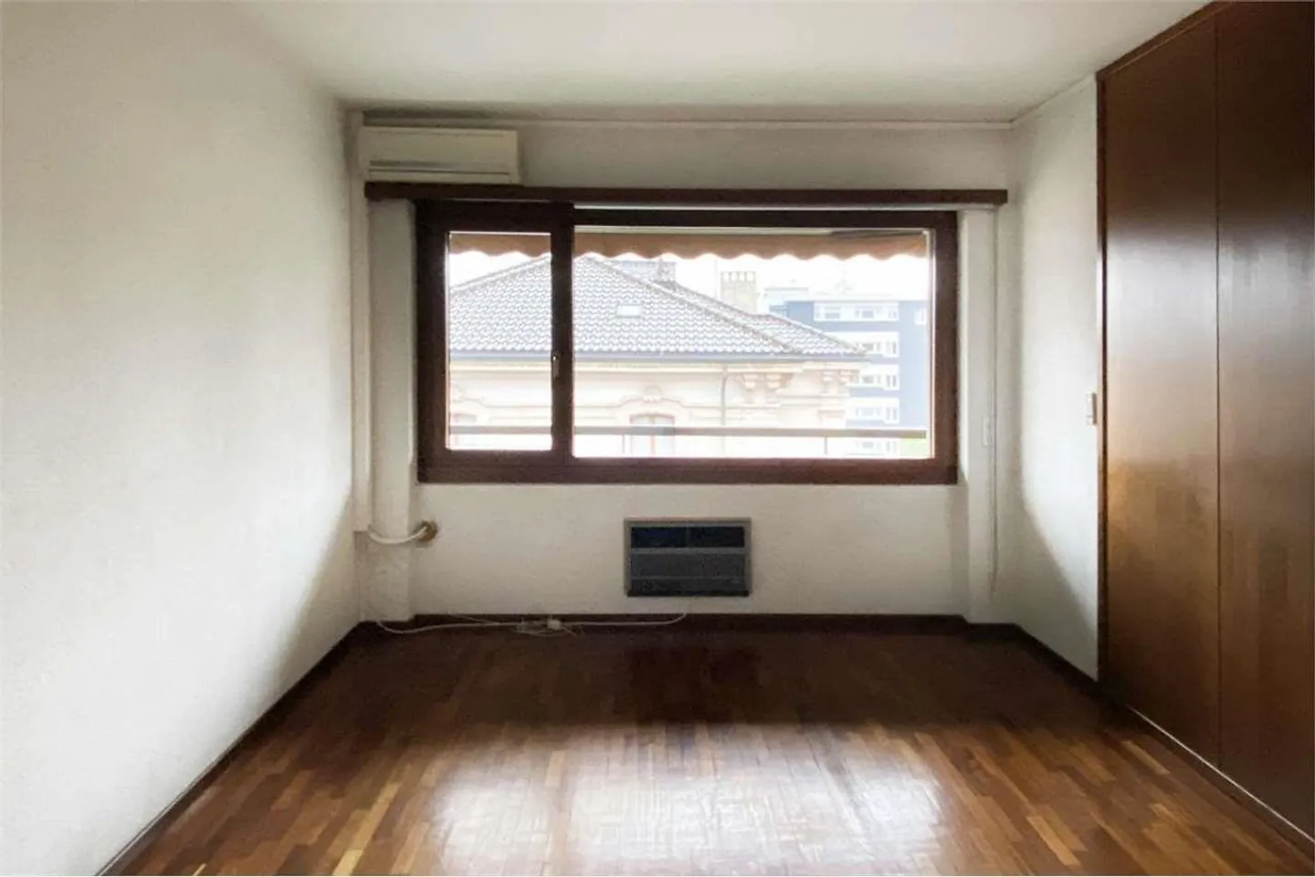 Spacious and bright offices in the center of Lugano - Photo 4 of 13