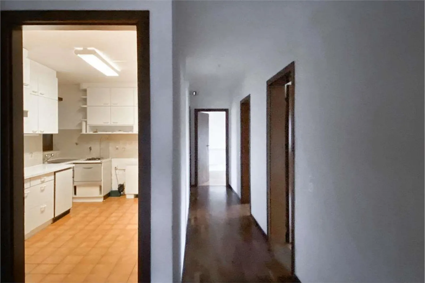 Spacious and bright offices in the center of Lugano - Photo 13 of 13