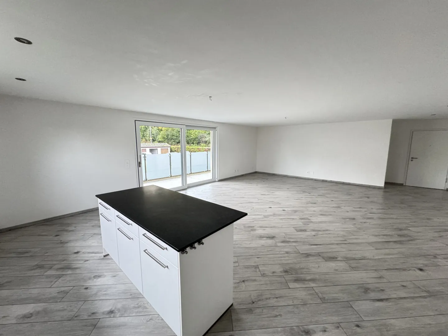 Modernes Apartment mit Terrasse - Foto 5 von 12