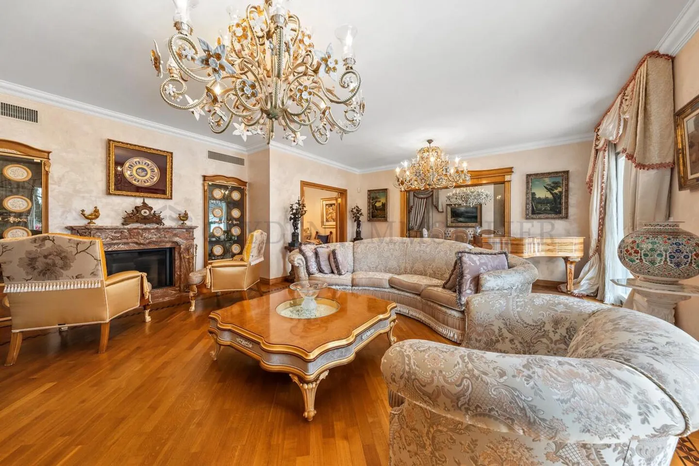 Ausnahme Villa mit Pool - Foto 7 von 15