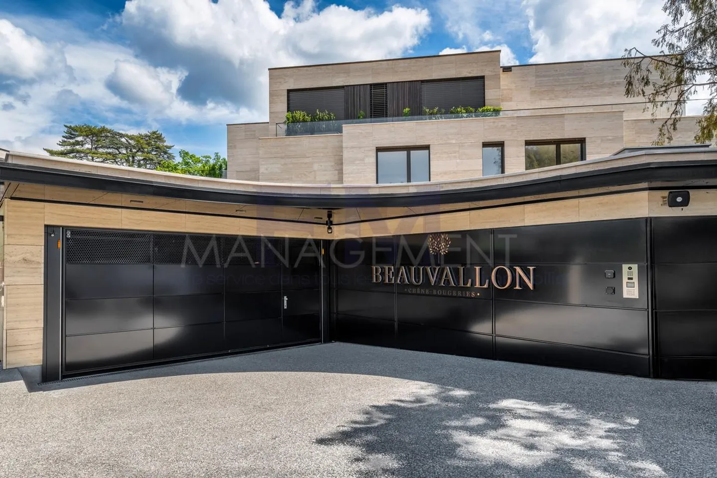 9-room apartment - Photo 10 of 13