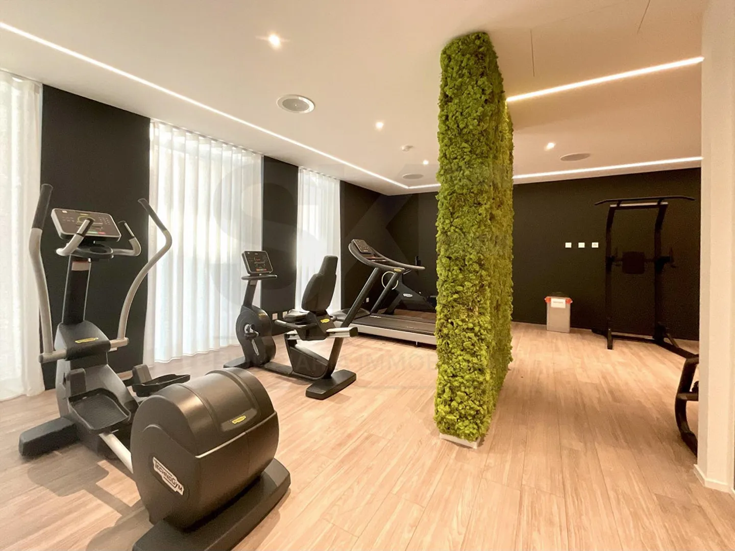 MASSAGNO - LUXURIOUS 2.5 ROOMS FOR RENT - Photo 6 of 10