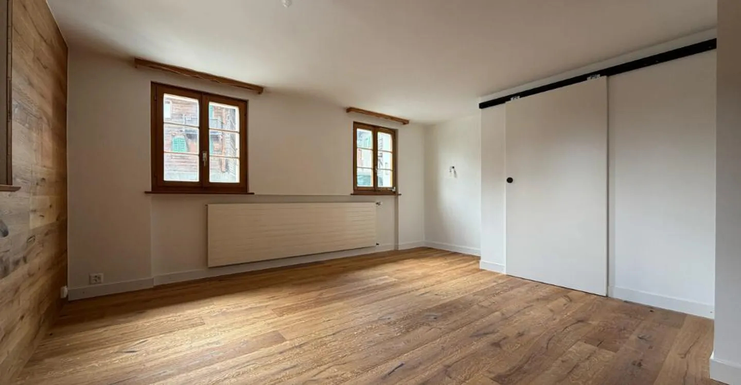 4.5 Room Apartment - Photo 1 of 7