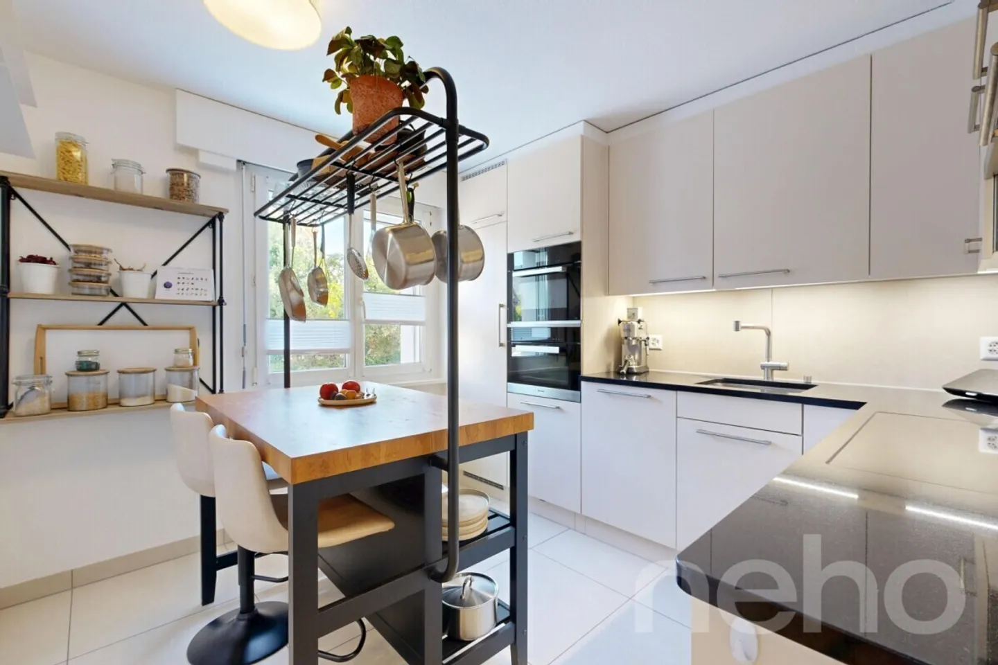 Spazioso appartamento di 4,5 locali a Marin con grande balcone - Foto 7 di 12