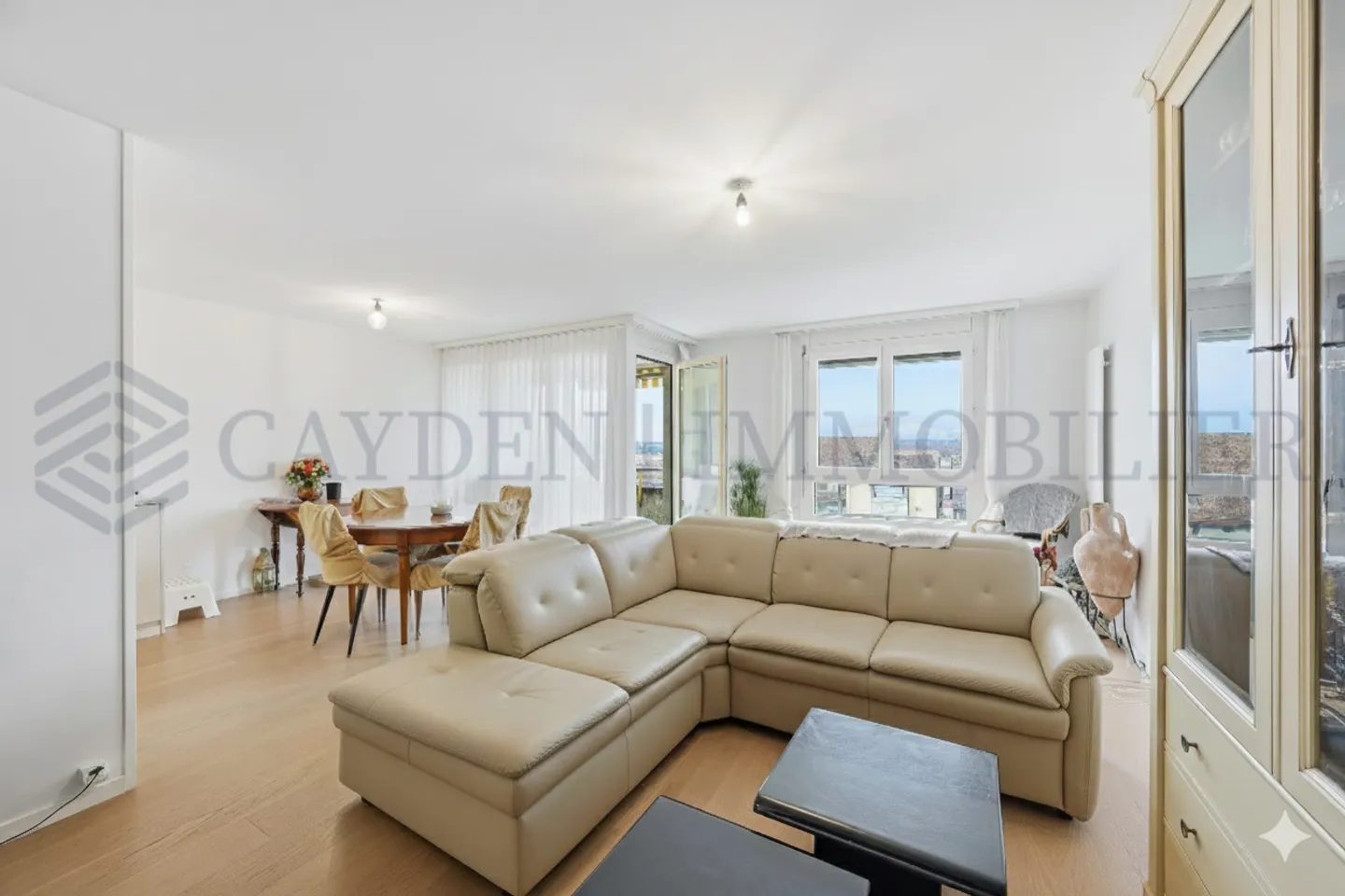 Casatax Advantage! Nice 4-room apartment with unobstructed view of the Jura - Photo 1 of 9