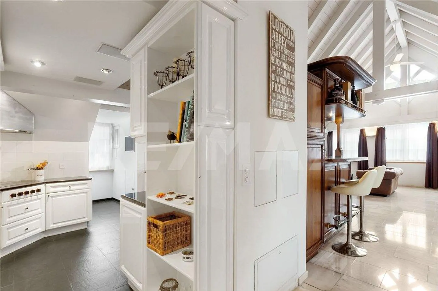 «4.5 Room apartment» - Photo 3 sur 13