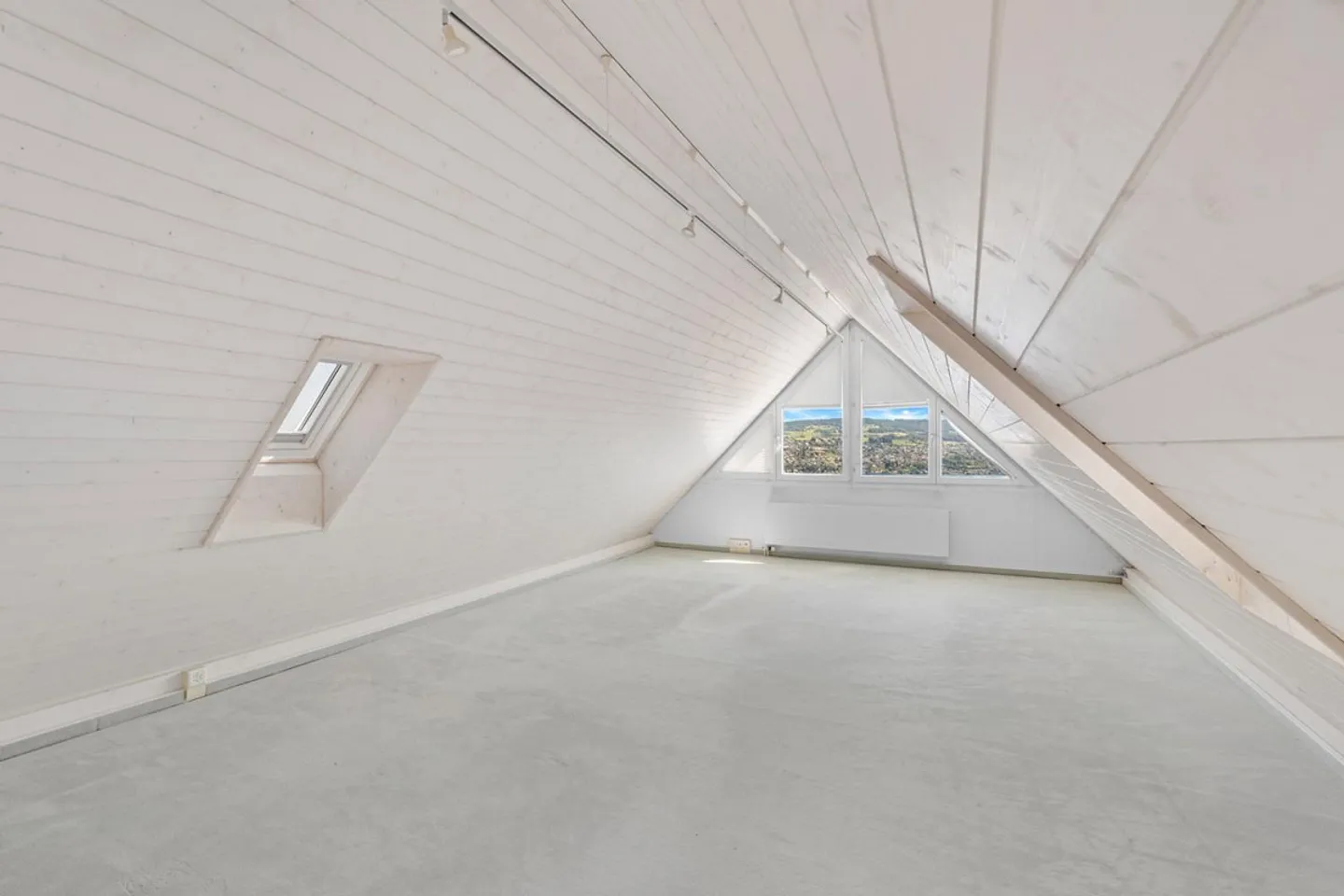 Dreamlike 4.5-room apartment with lake view in Oberrieden - Photo 2 of 20