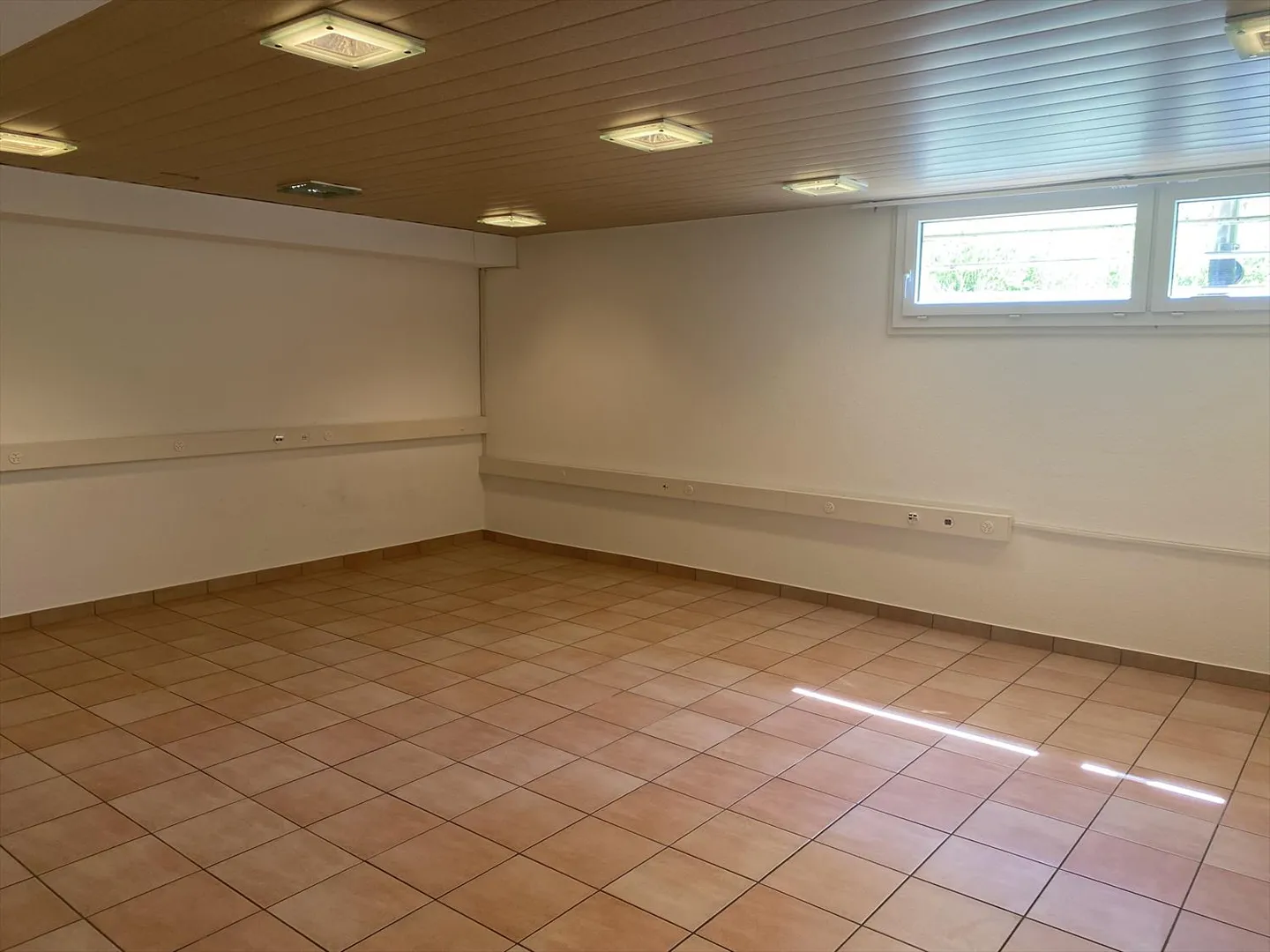 2-Zimmer-Büro - Foto 1 von 5