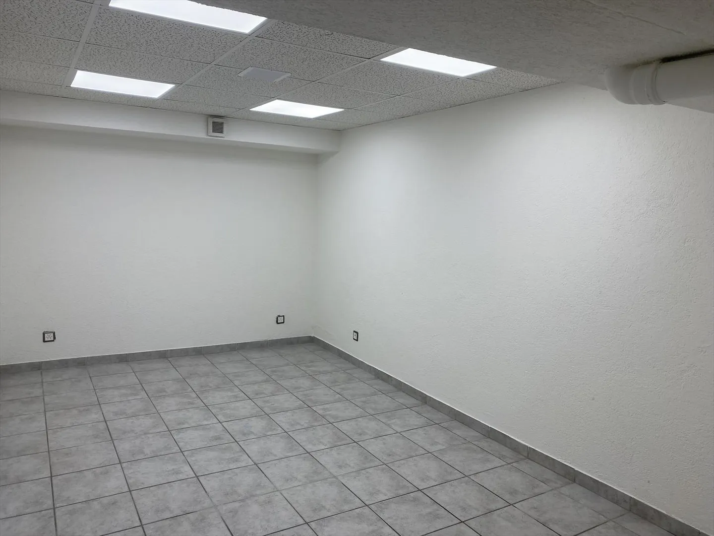 2-Zimmer-Büro - Foto 2 von 5