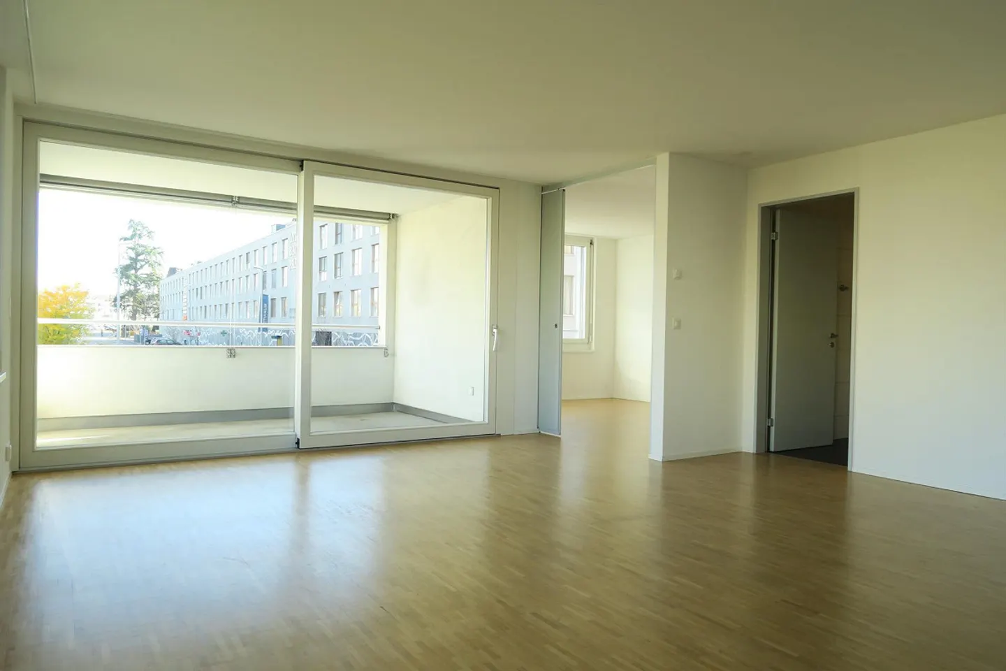 Helle 2.5-Zimmer-Wohnung - Foto 3 von 6