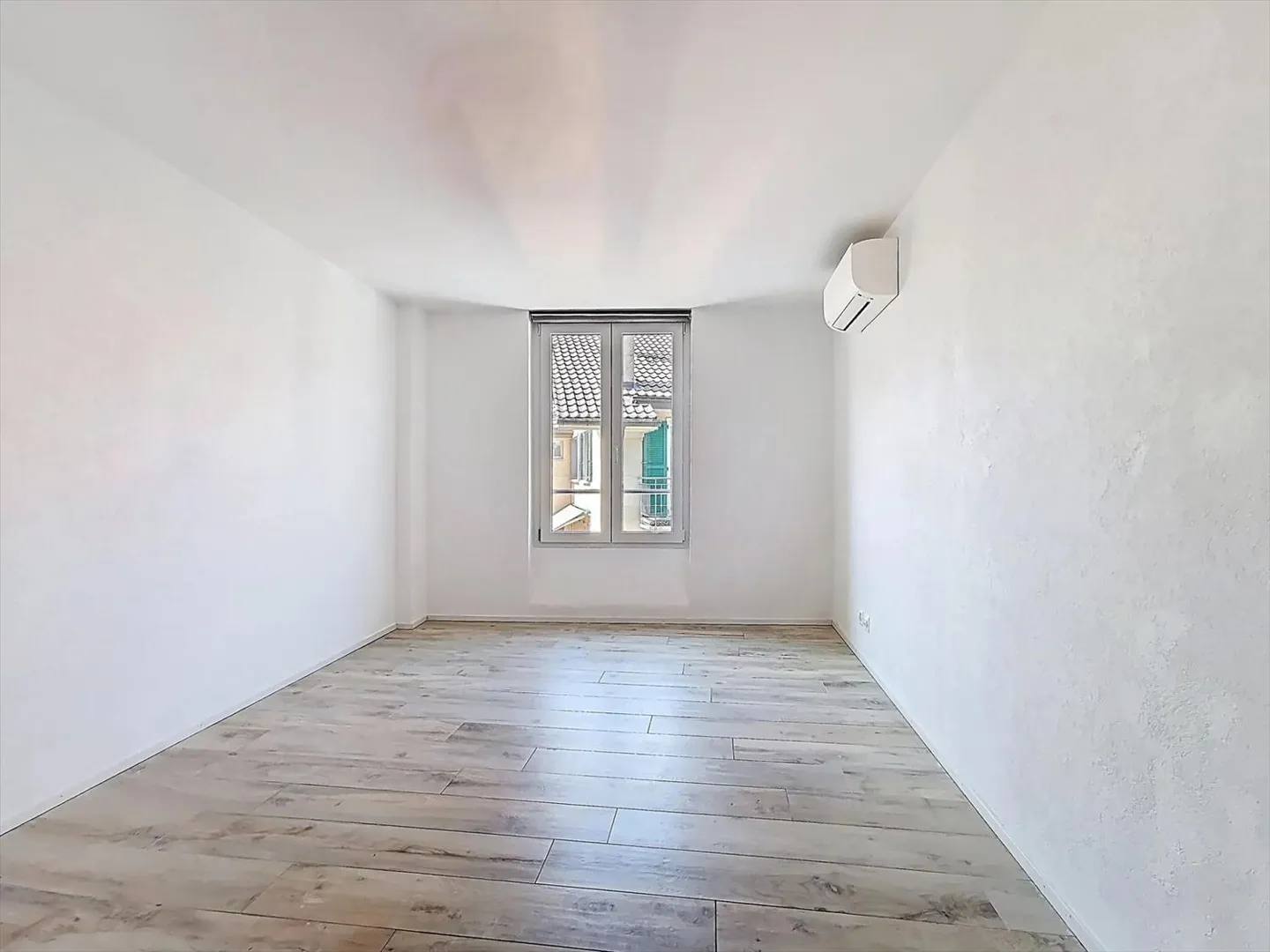 Appartamento con 4,5 stanze nel centro di Blonay! - Foto 6 di 7