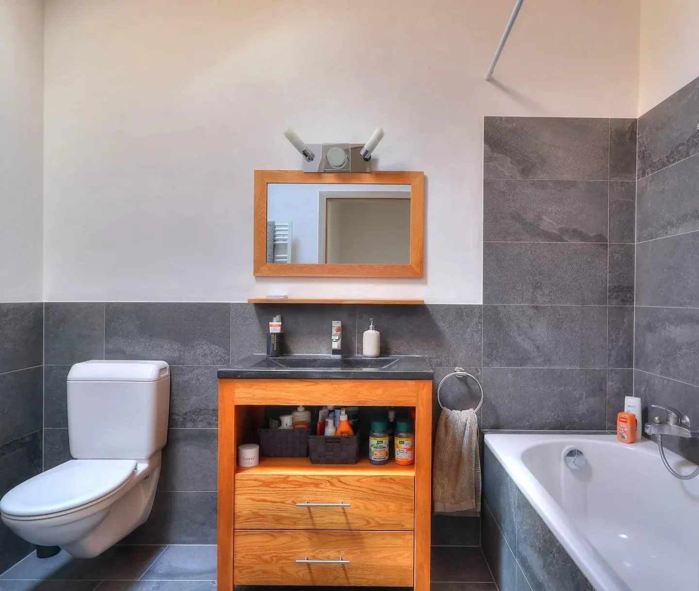 Saillon | Prachtvolle 4.5-Zimmer-Duplexwohnung, komplett renoviert - Foto 8 von 13