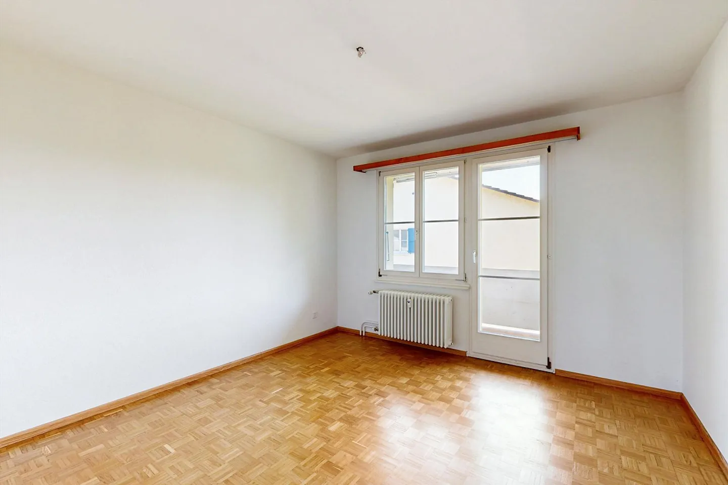 AFFITTARE SENZA CAUZIONE - Incantevole Appartamento al Piano Terra con Patio - Foto 4 di 6