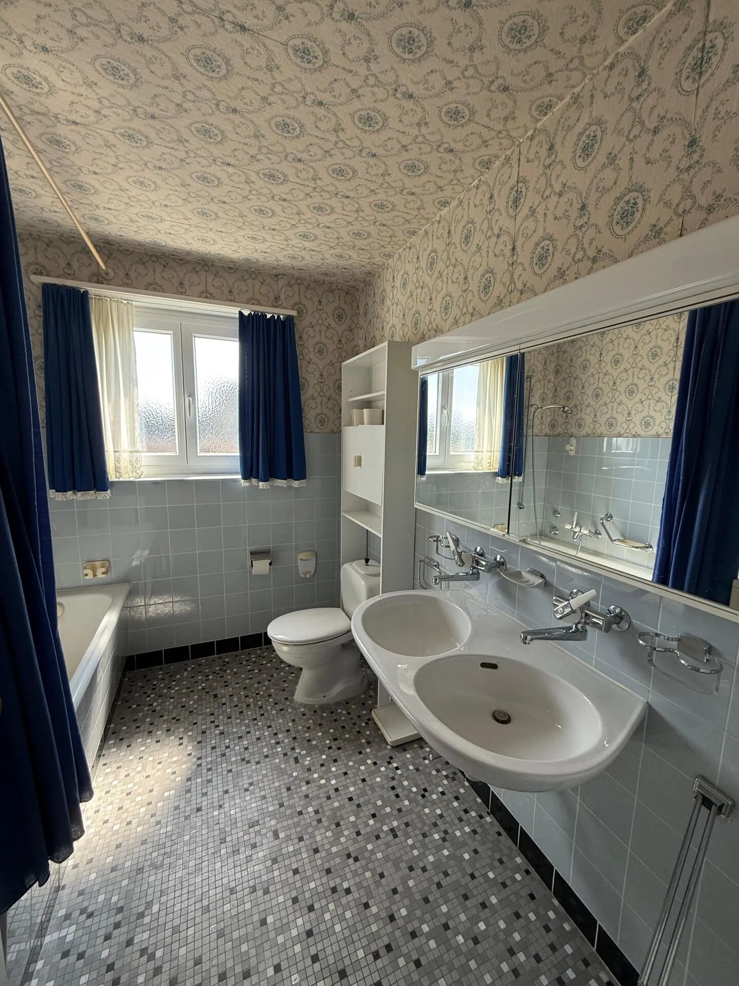 Great 4.5-room apartment in need of renovation - Photo 7 of 10