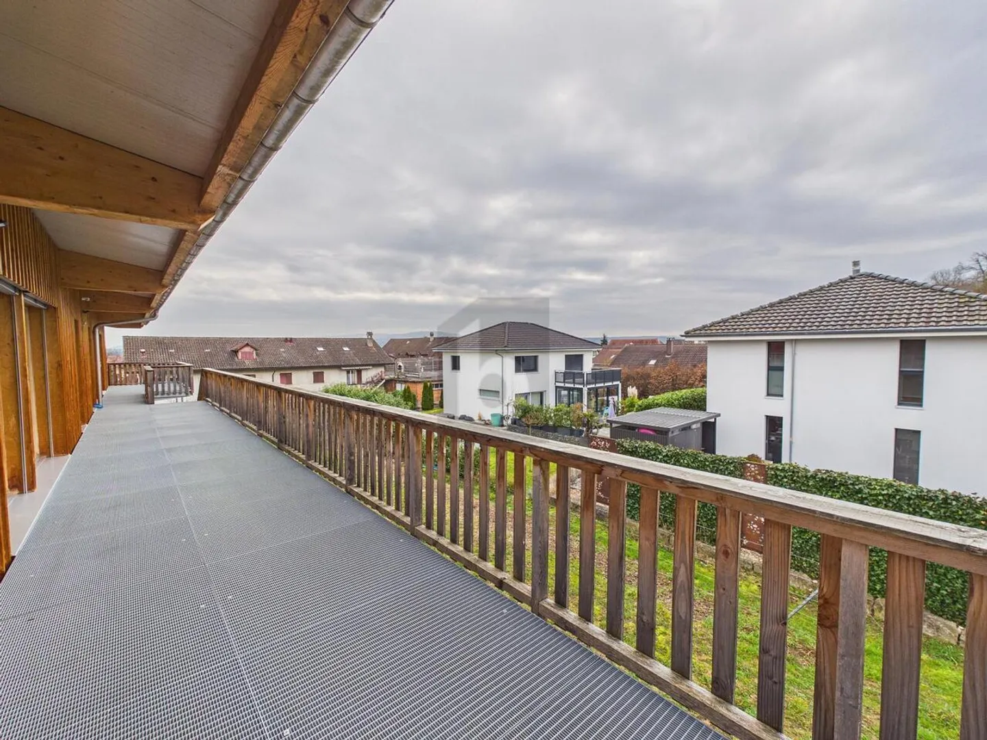 Charmante Wohnung mit Alpenblick - Foto 1 von 6