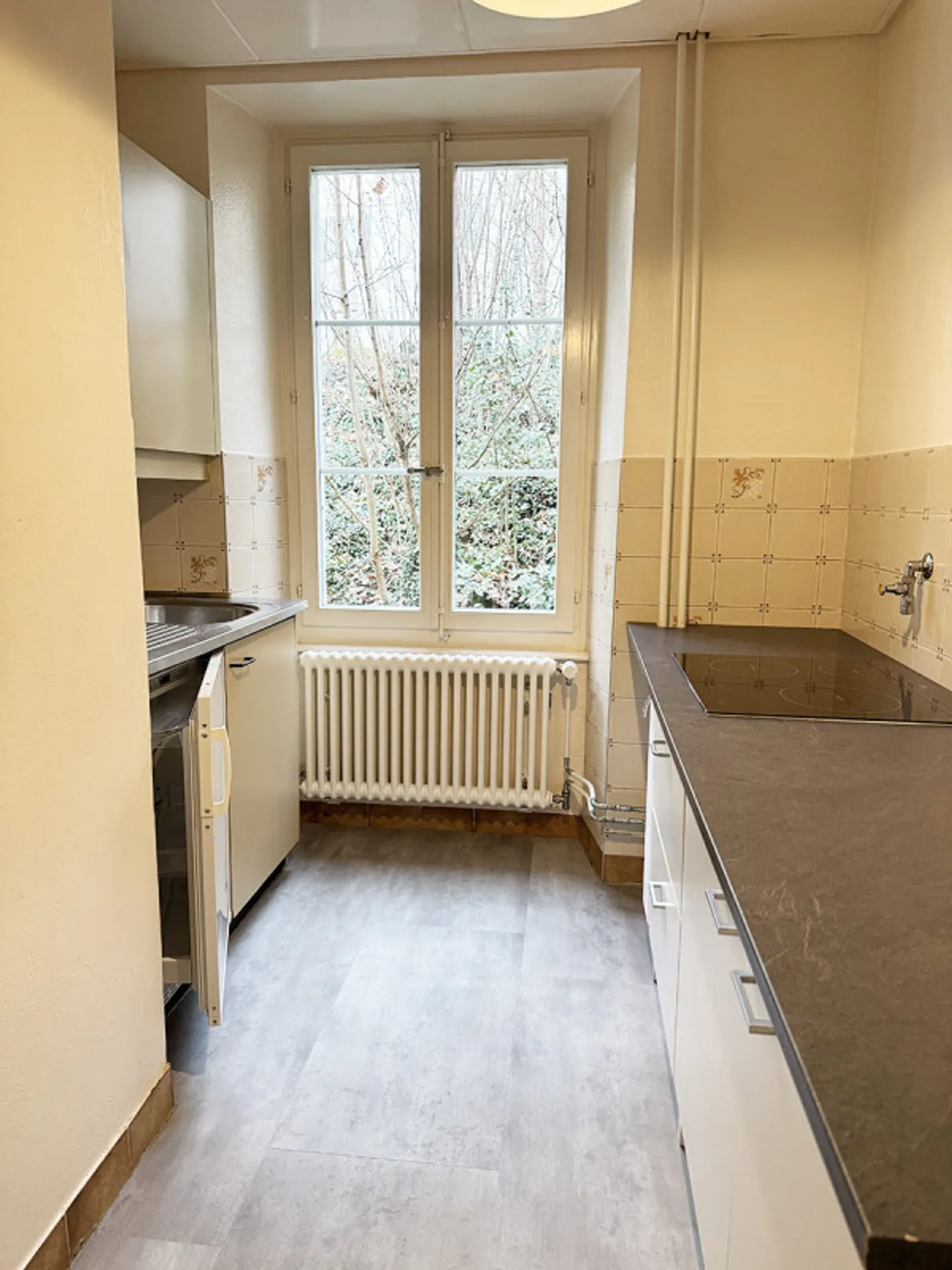 Appartement 2 pièces - Photo 2 sur 4