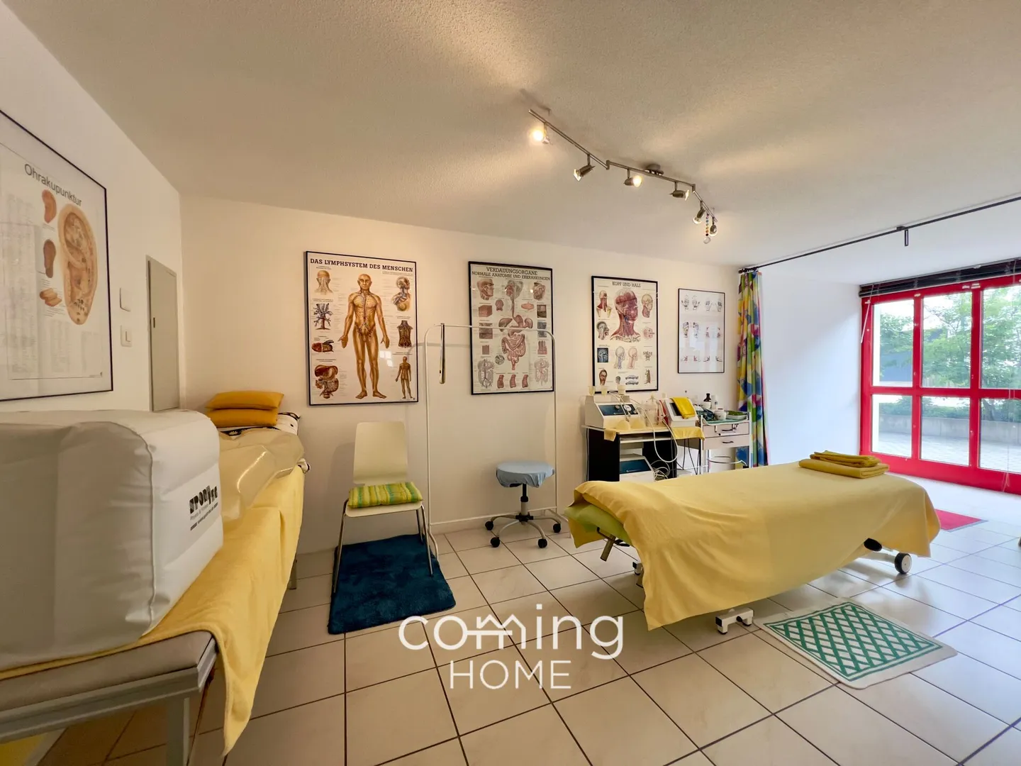 Unique 1.5-room property in Naters - ideal as a practice, studio, or office - Photo 2 of 9