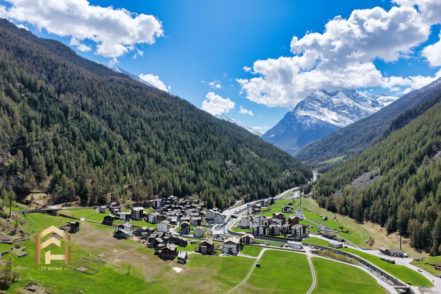 Fienile storico vallesano con fascino nel cuore di Saas-Balen - Foto 10 di 13
