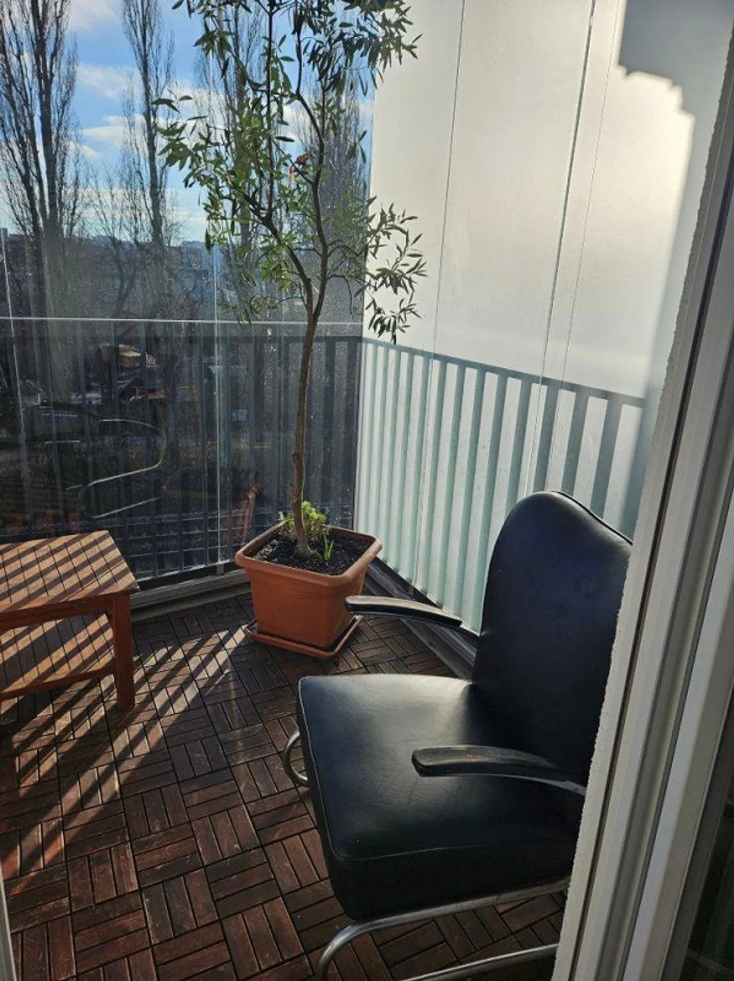 Room with balcony, shower, WC, and kitchen available from 01.08.2026. - Photo 1 of 3